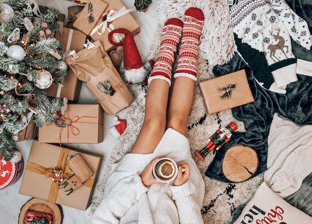 Insight Mind Psychotherapy Services | Reduce Stress During Xmas Time: Your Ultimate Guide to a Relaxing Holiday Season Reduce Stress During Xmas Time: Your Ultimate Guide to a Relaxing Holiday Season